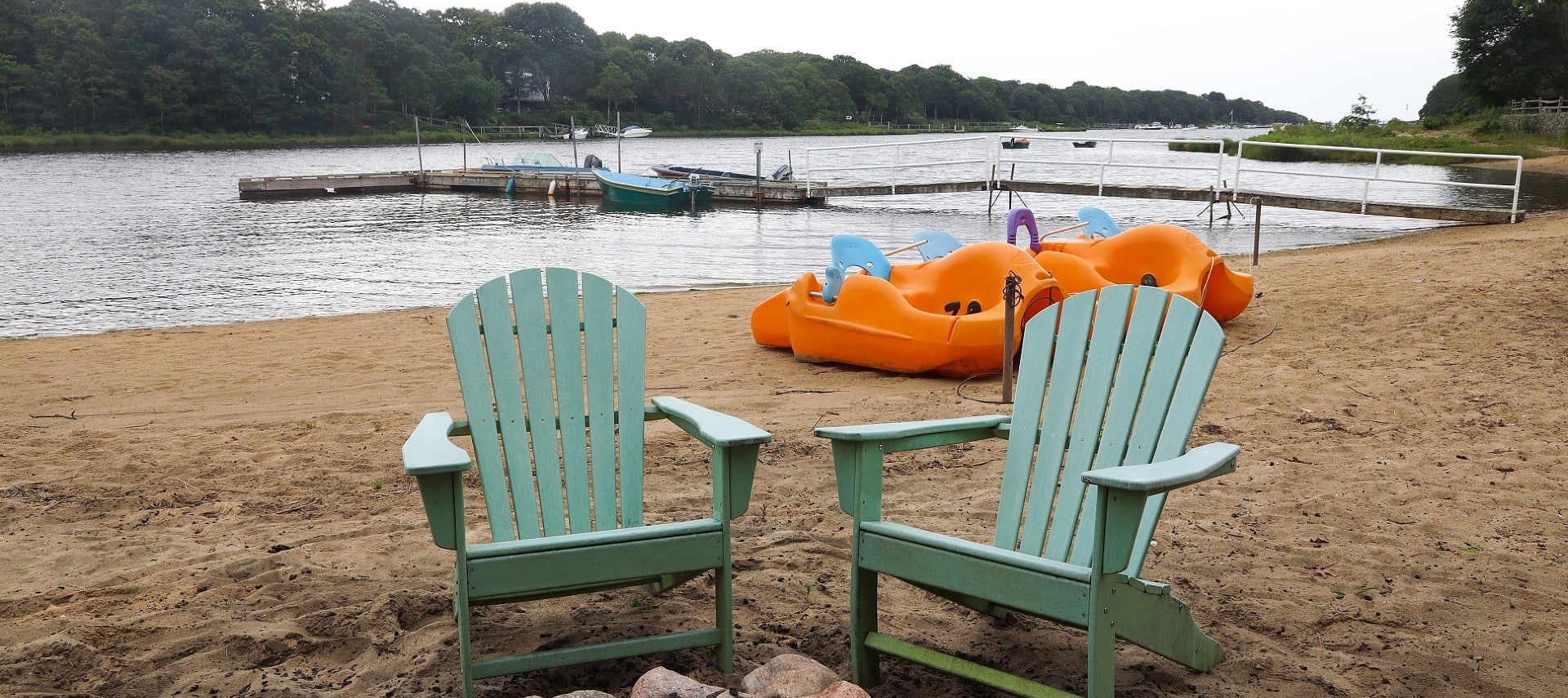 Green Harbor Waterfront Lodging: Hotel In Falmouth Ma On Cape Cod